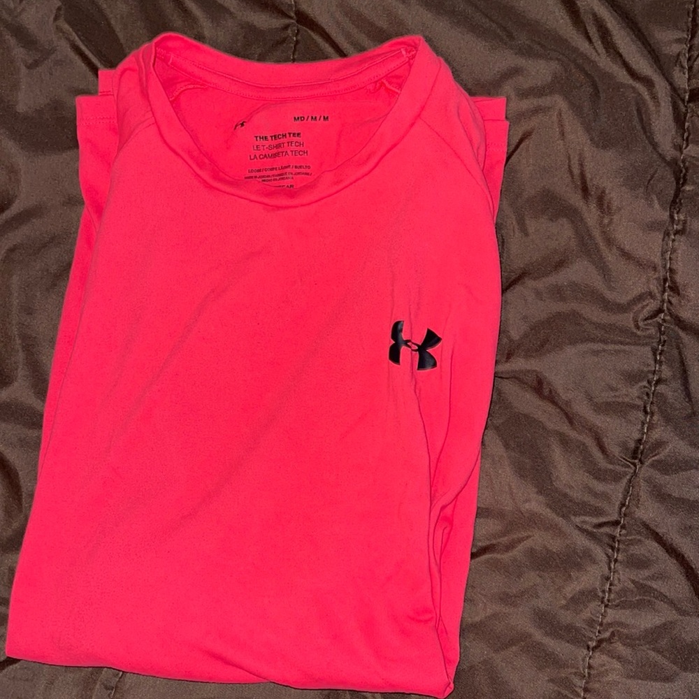 Size M | Hot Pink Under Armour Tech Tee